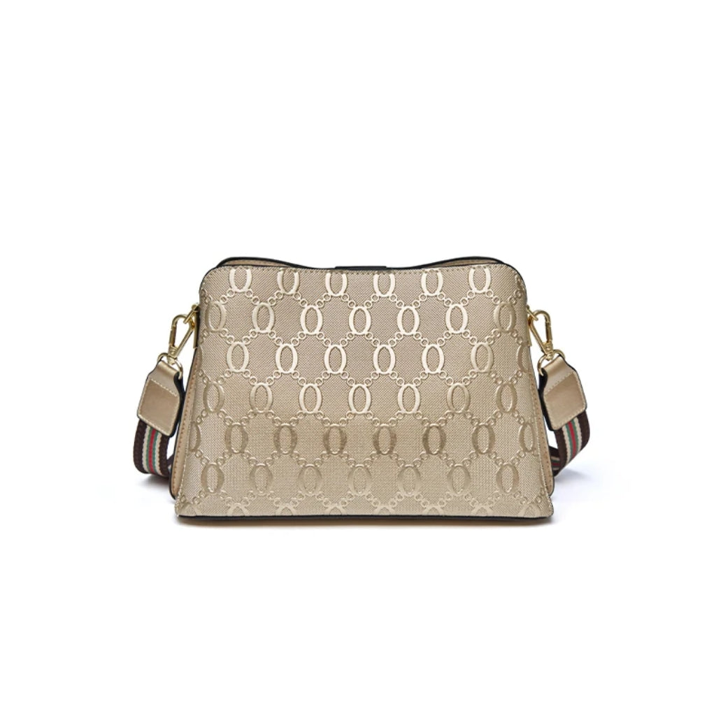 Bolsa-Feminina-Transversal-Foxer-Modelo-Agatha-na-cor-dourada-vista-de-atras-com-alça-ajustável